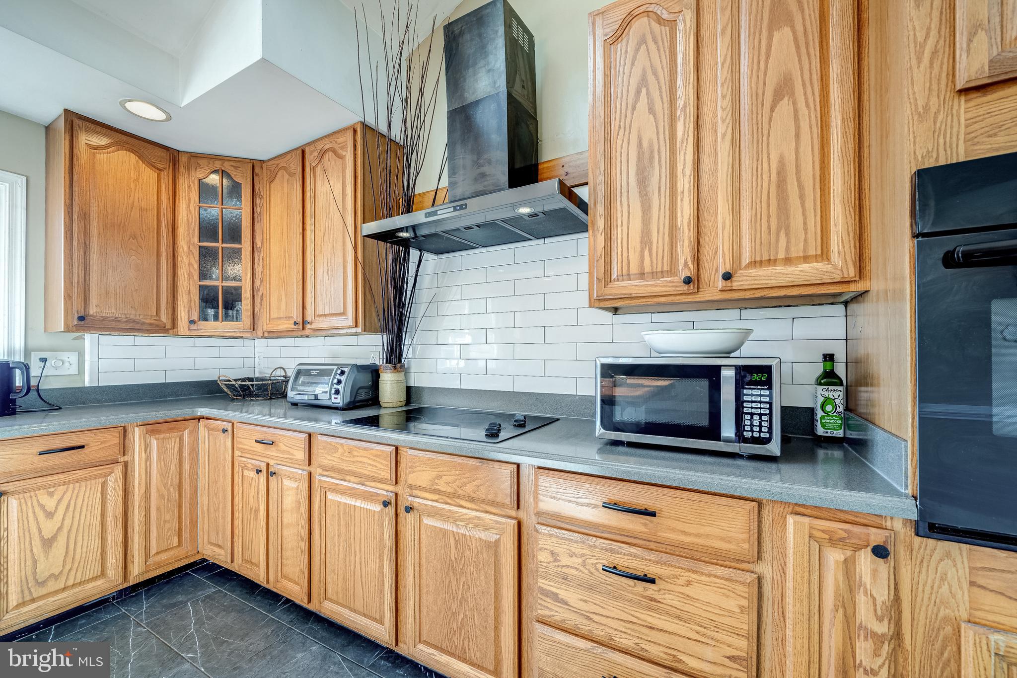 8487 Leeds Manor Road Warrenton, VA 20186 - Photo 27 of 53 Plenty of room for cooking equipment of all sizes