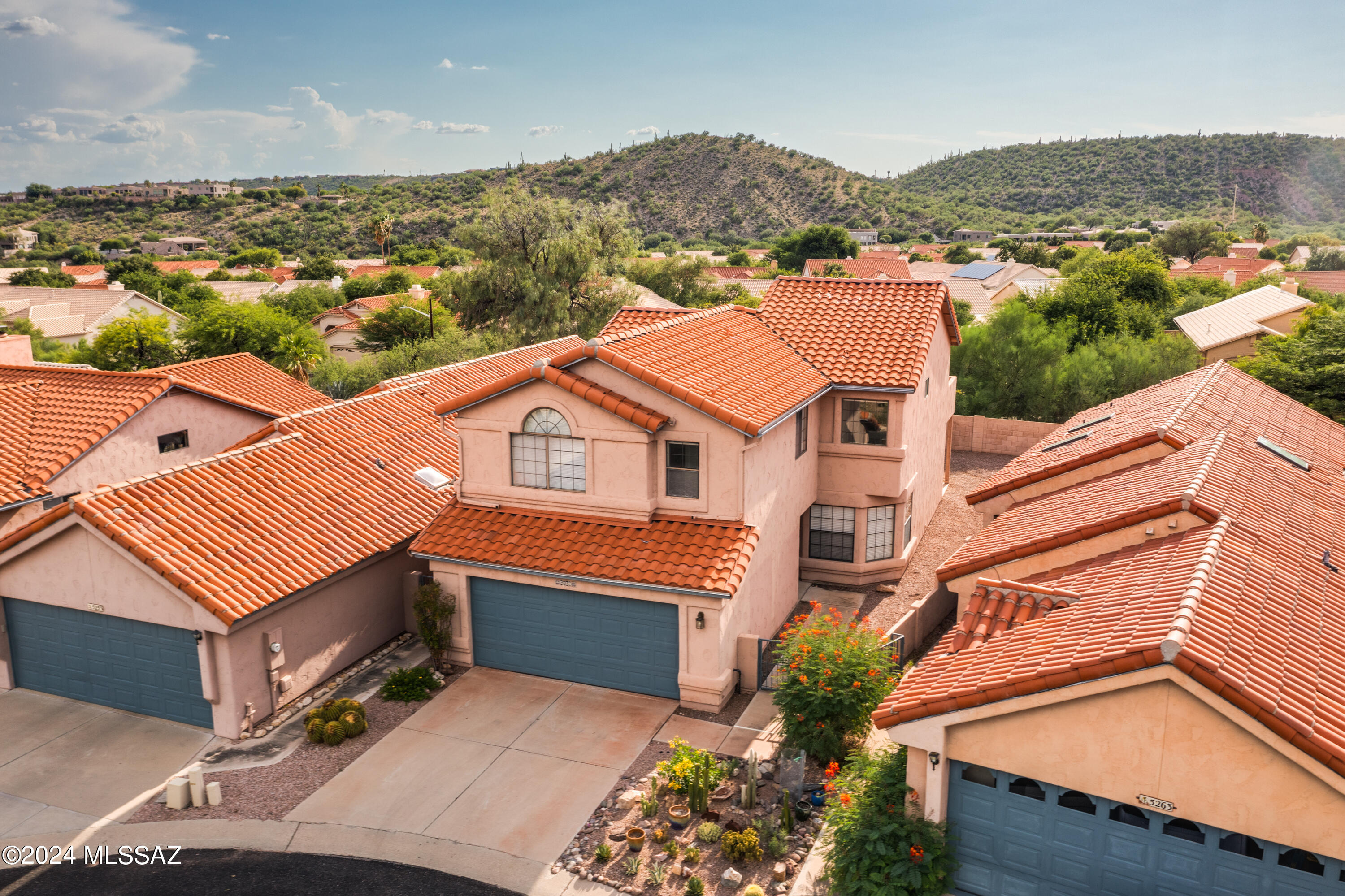 5259 North Mountain Terrace Road Tucson, AZ 85750 - Photo 2 of 38