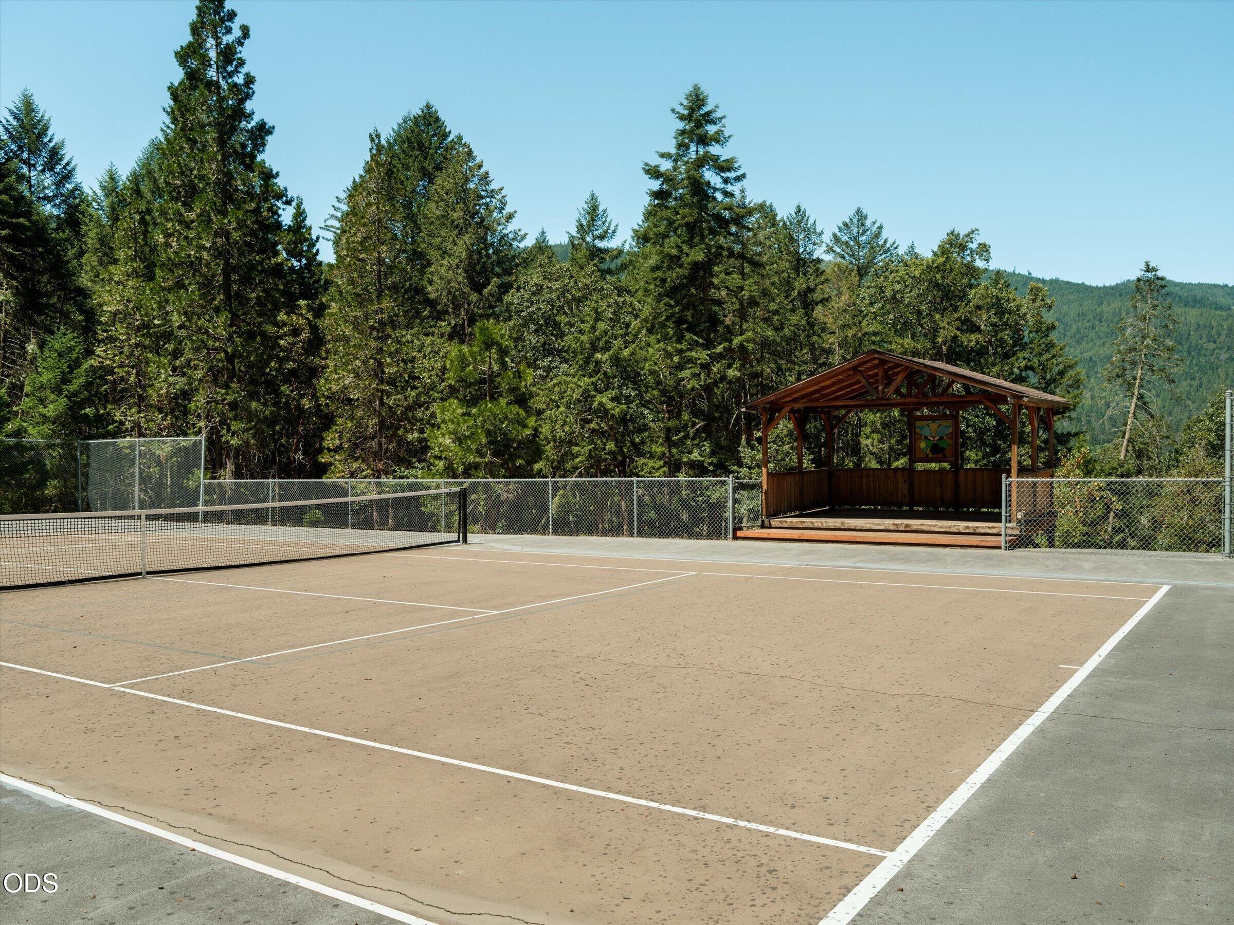 2603 Winona Road Grants Pass, OR 97526 - Photo 48 of 70