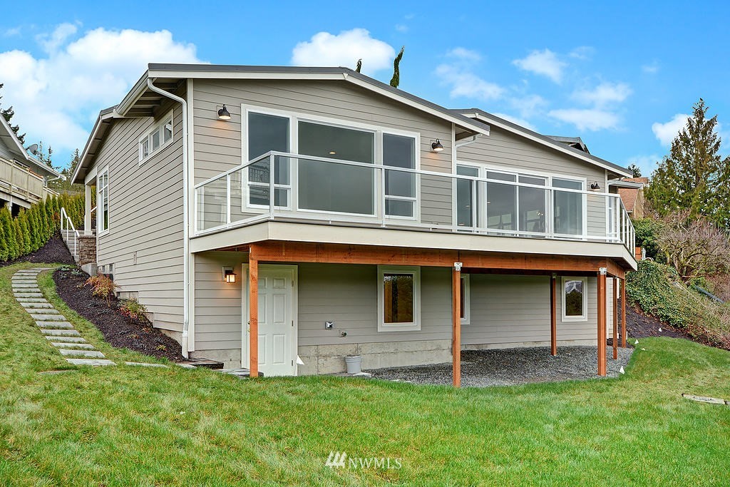 523 Paradise Lane Edmonds, WA 98020 - Photo 16 of 20