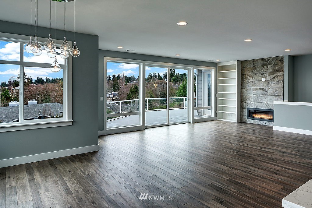 523 Paradise Lane Edmonds, WA 98020 - Photo 6 of 20