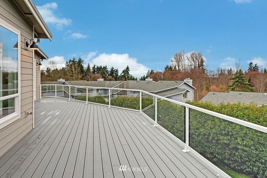 523 Paradise Lane Edmonds, WA 98020 - Photo 9 of 20