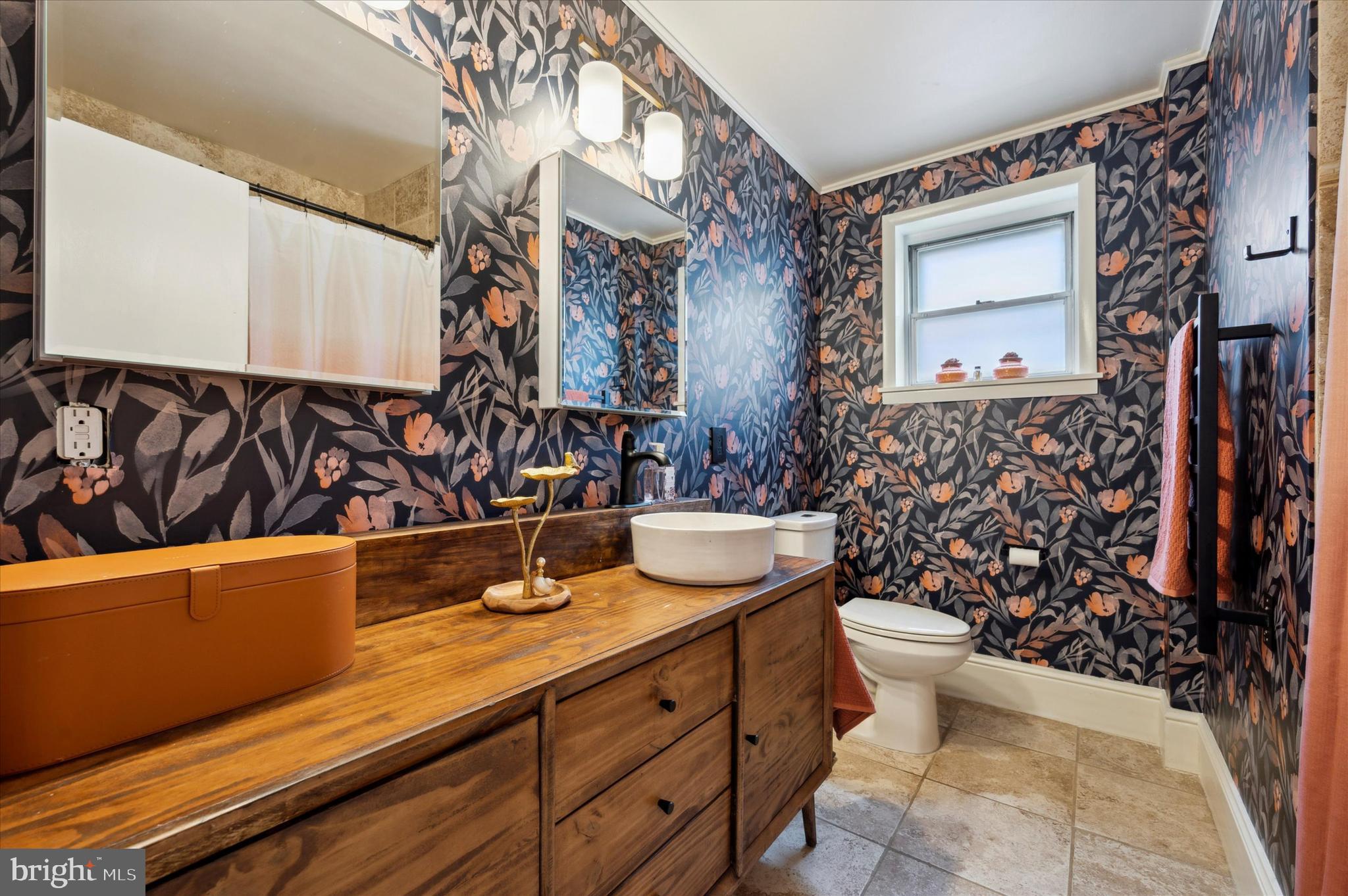 4315 Lauriston Street Philadelphia, PA 19128 - Photo 22 of 36 1st Full Bath