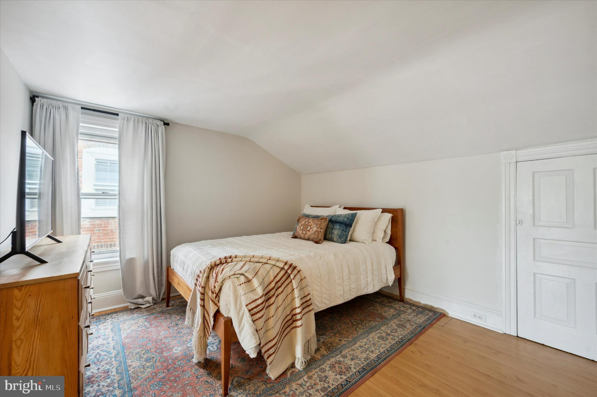 4315 Lauriston Street Philadelphia, PA 19128 - Photo 31 of 36 4th Bedroom