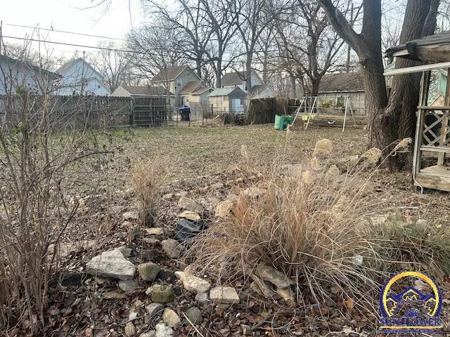 $40,000 | 825 Northeast Strait Avenue, Topeka, KS 66616