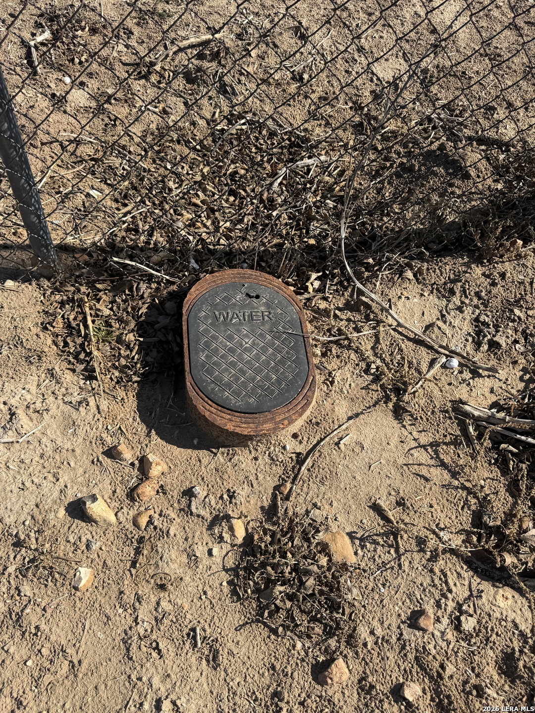 412 North Transportation Drive Devine, TX 78016 - Photo 6 of 16