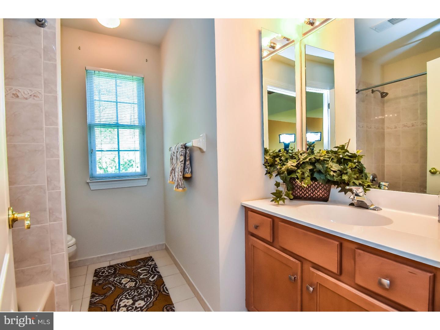 7 Conor Road Jackson, NJ 08527 - Photo 20 of 25 Bathroom