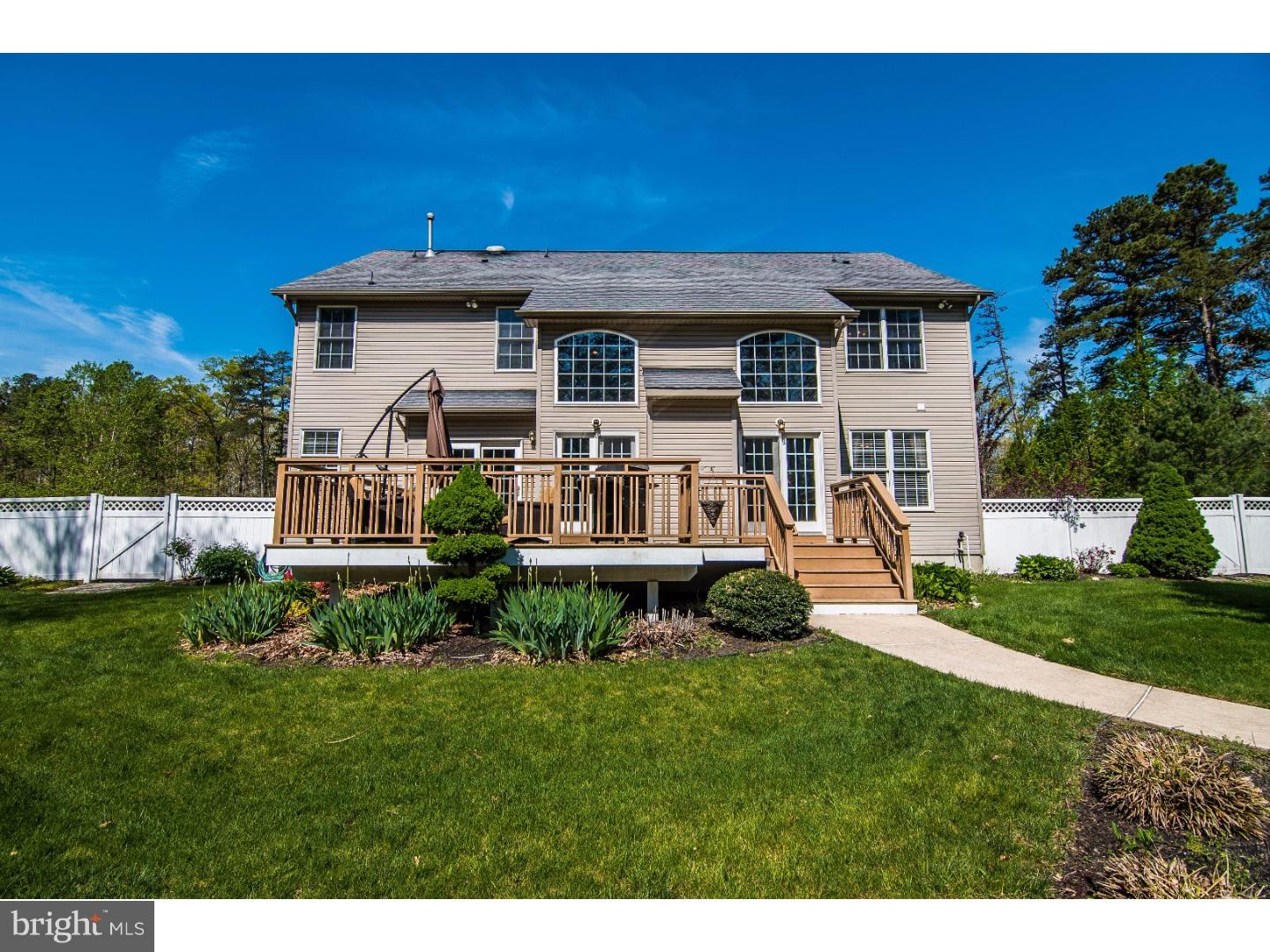 7 Conor Road Jackson, NJ 08527 - Photo 21 of 25 Exterior Back