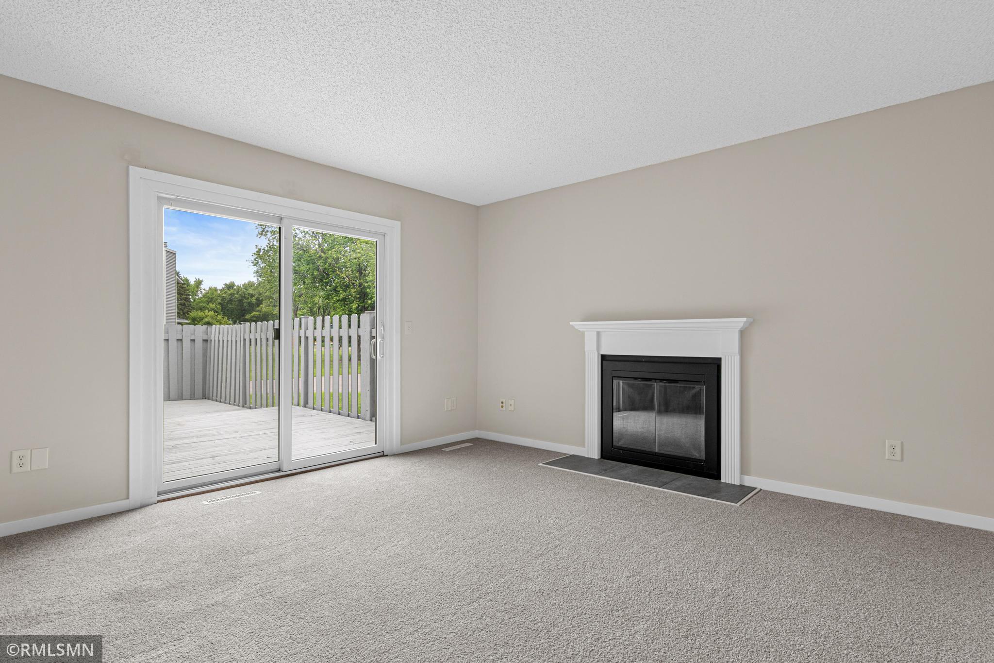 7654 Dunmore Road Woodbury, MN 55125 - Photo 5 of 35