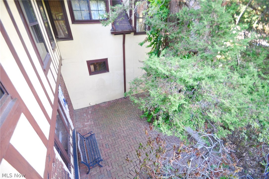 2181 North Taylor Road Cleveland Heights, OH 44112 - Photo 13 of 35