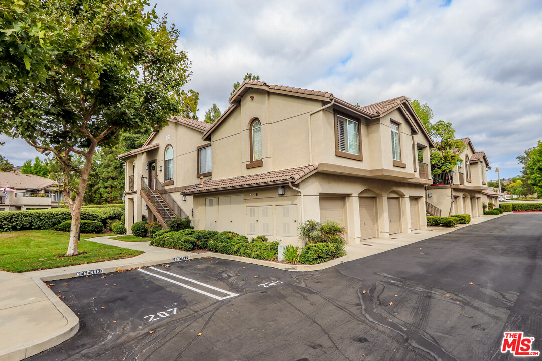 363 Chaumont Circle Foothill Ranch, CA 92610 - Photo 19 of 20 a front view of a house with garden