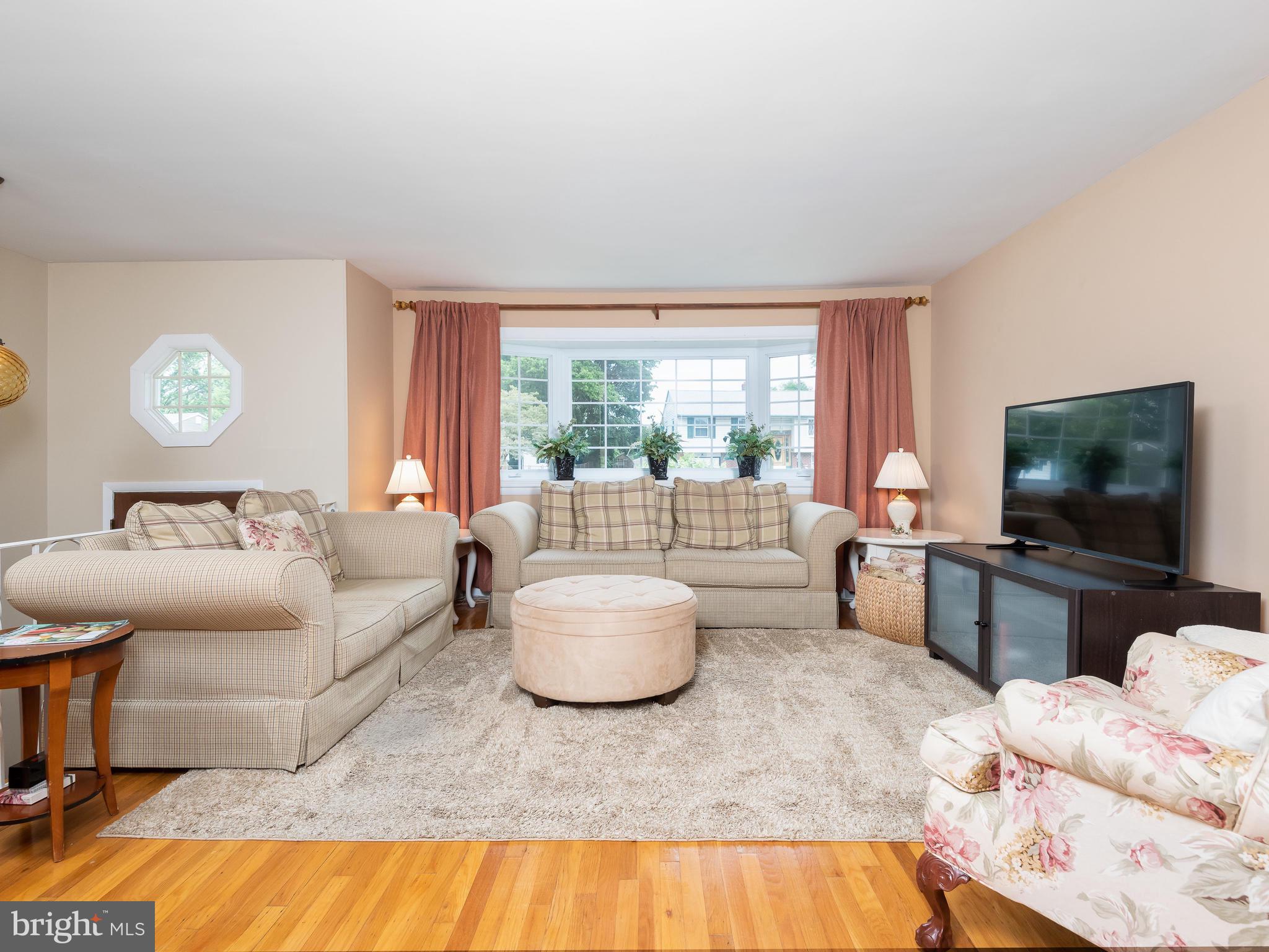 2475 Weir Road Aston, PA 19014 - Photo 8 of 36
