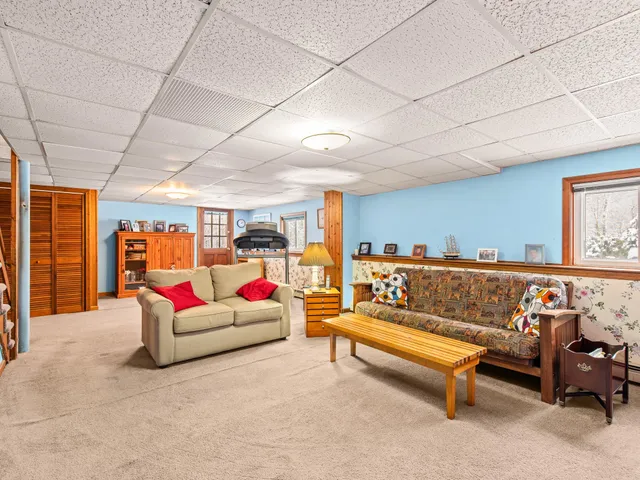 $625,000 | 4 Mcquade Brook Road, Bedford, NH 03110