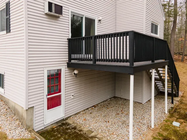 $625,000 | 4 Mcquade Brook Road, Bedford, NH 03110