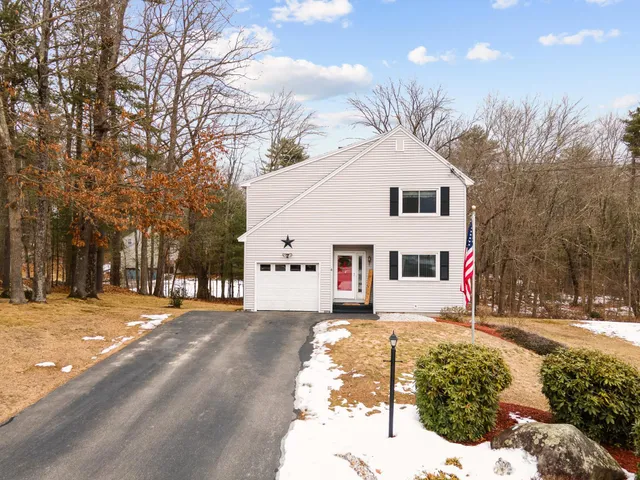 $625,000 | 4 Mcquade Brook Road, Bedford, NH 03110