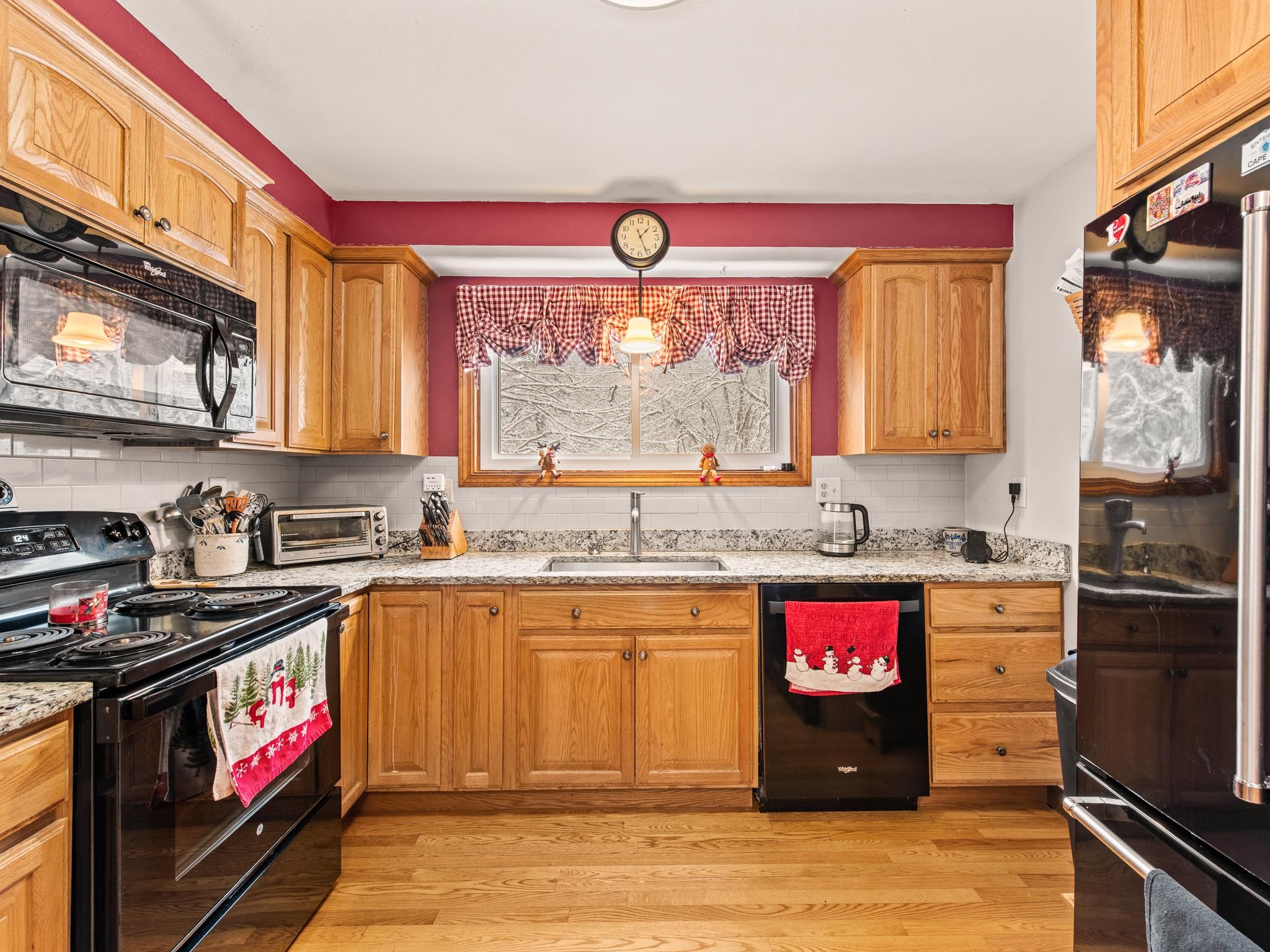 4 Mcquade Brook Road Bedford, NH 03110 - Photo 5 of 39