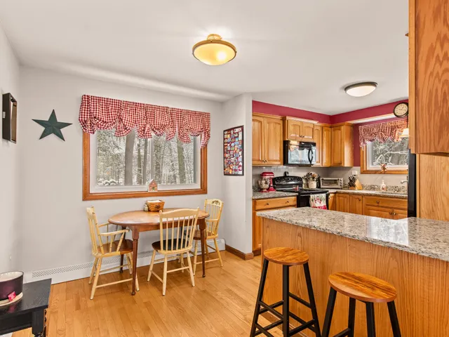 $625,000 | 4 Mcquade Brook Road, Bedford, NH 03110