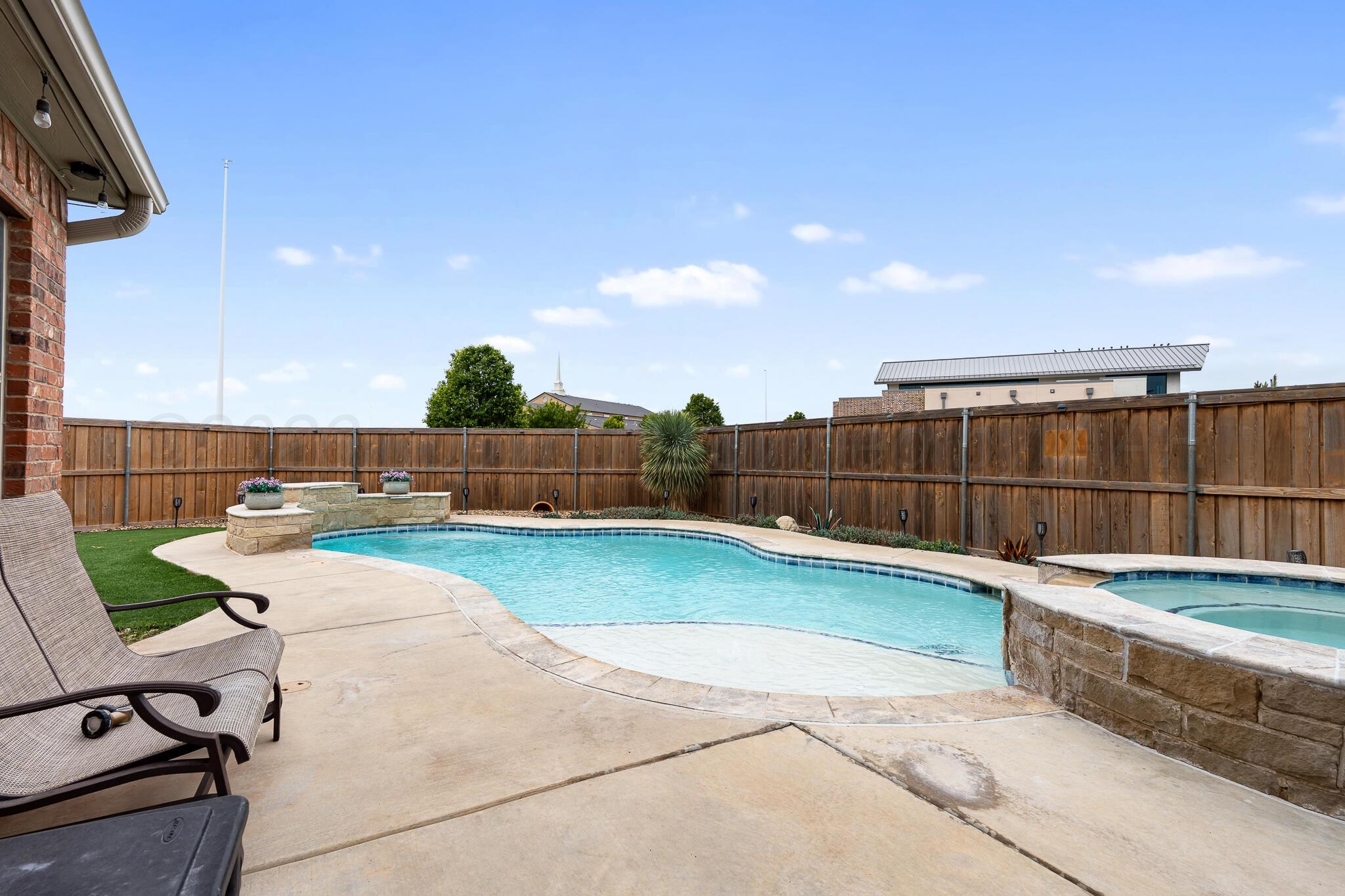 5008 Wesley Road Amarillo, TX 79119 - Photo 40 of 47 a view of a backyard
