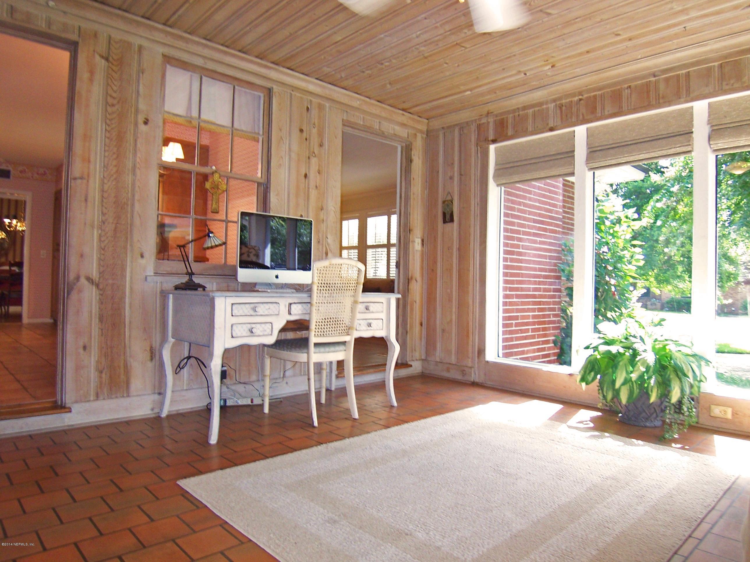 4134 Churchwell Road Jacksonville, FL 32210 - Photo 14 of 29 Sunroom with pickled panelling