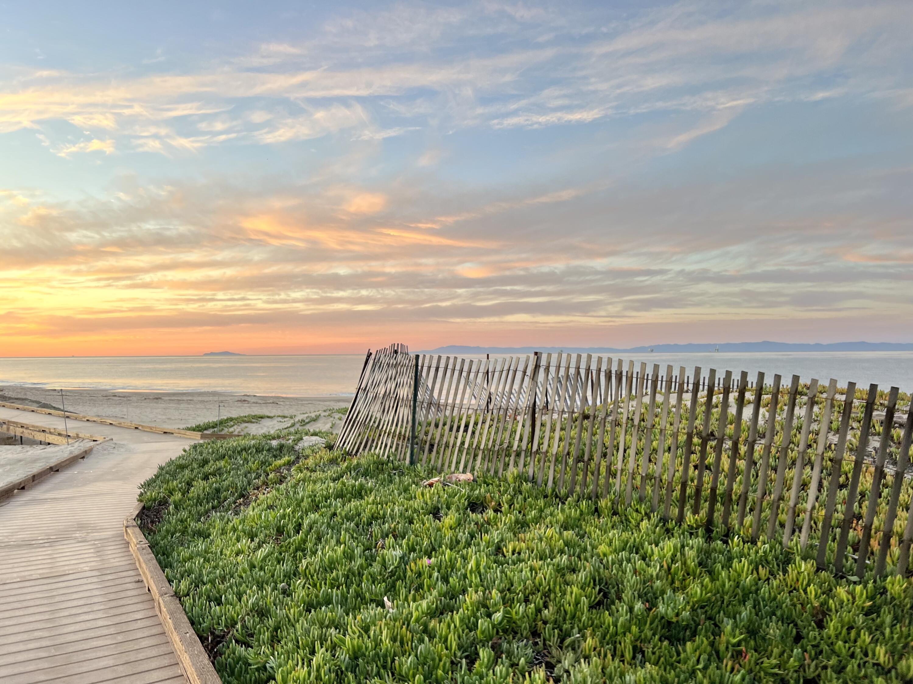 4700 Sandyland Road, Unit 35 Carpinteria, CA 93013 - Photo 33 of 38 a view of a garden and an ocean view
