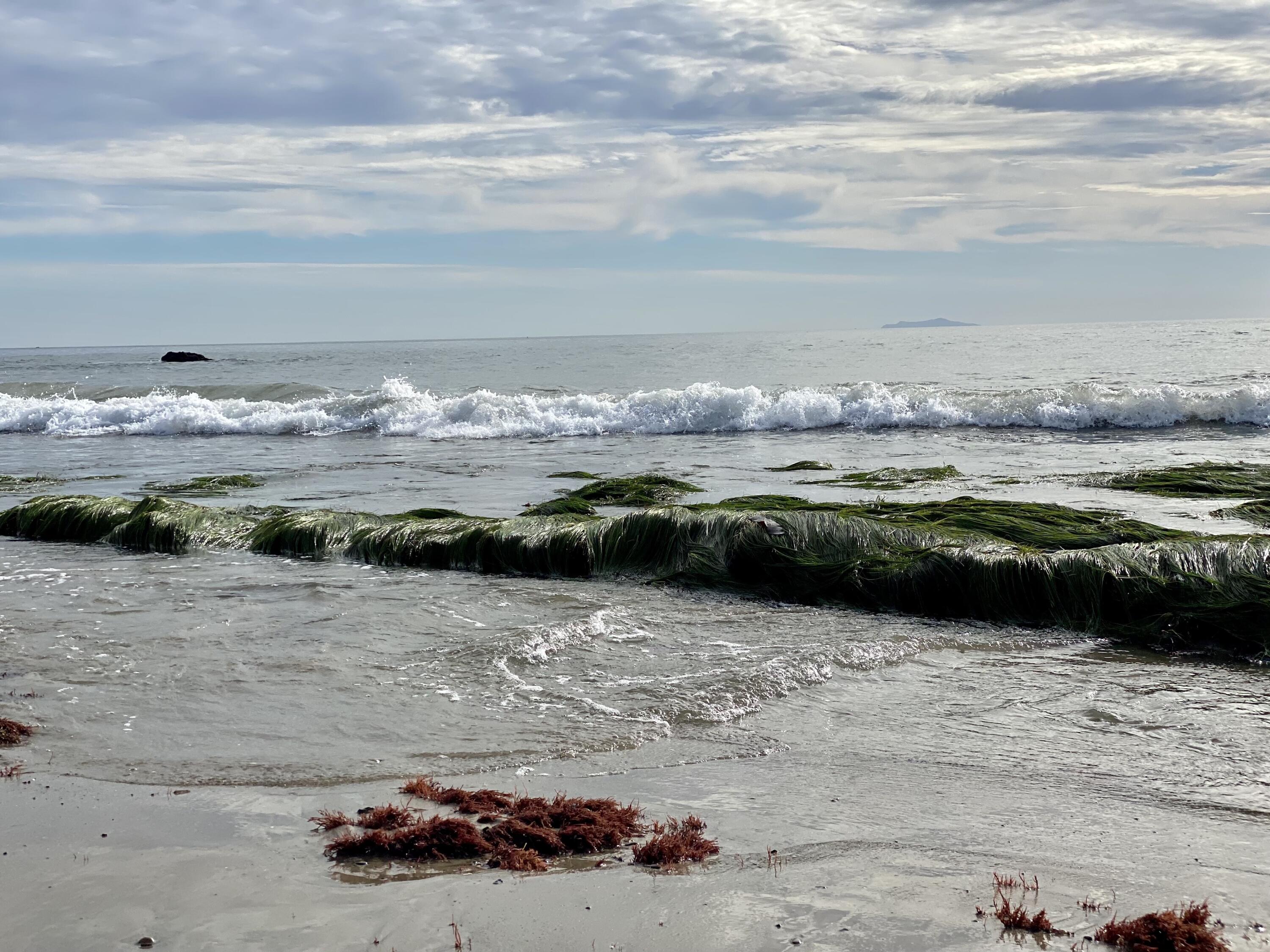 4700 Sandyland Road, Unit 35 Carpinteria, CA 93013 - Photo 35 of 38 a view of lake view and mountain