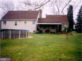 356 Gibraltar Road Reading, PA 19606 - Photo 2 of 6 Gallery Image 2