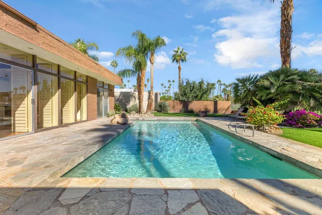 $1,199,900 | 1421 Tamarisk W Street, Unit 3, Rancho Mirage, CA 92270