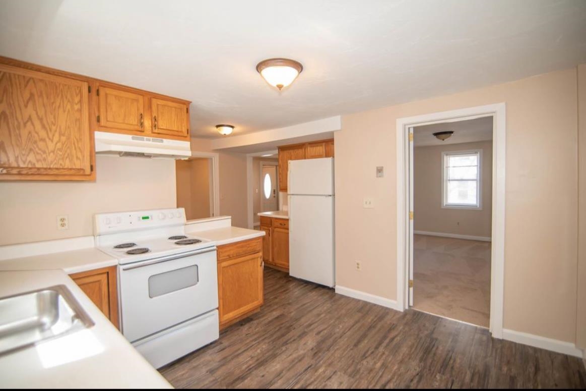 21 South Street Manchester, NH 03104 - Photo 5 of 12