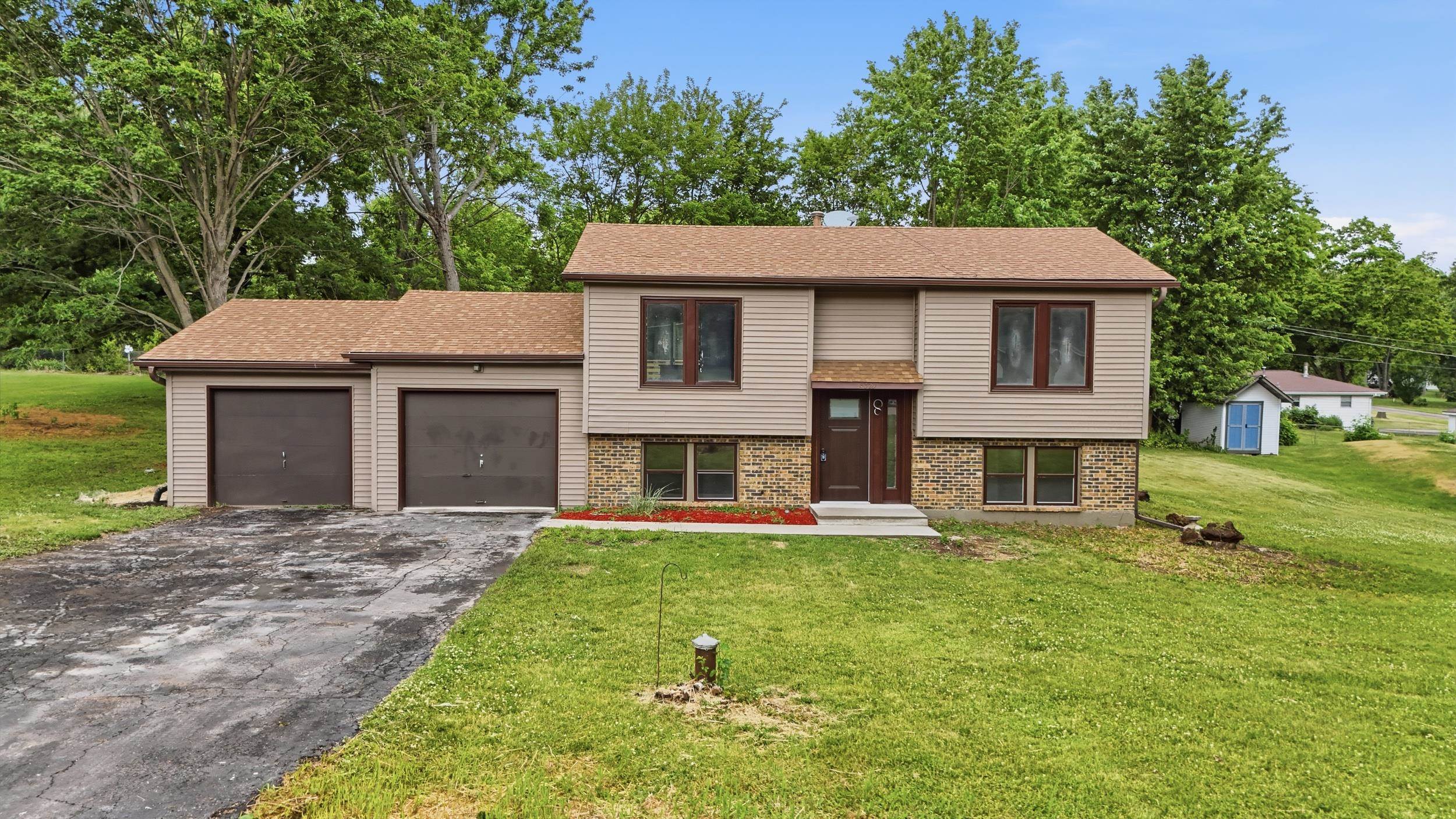 8320 Phyllis Road Rockford, IL 61108 - Photo 1 of 21