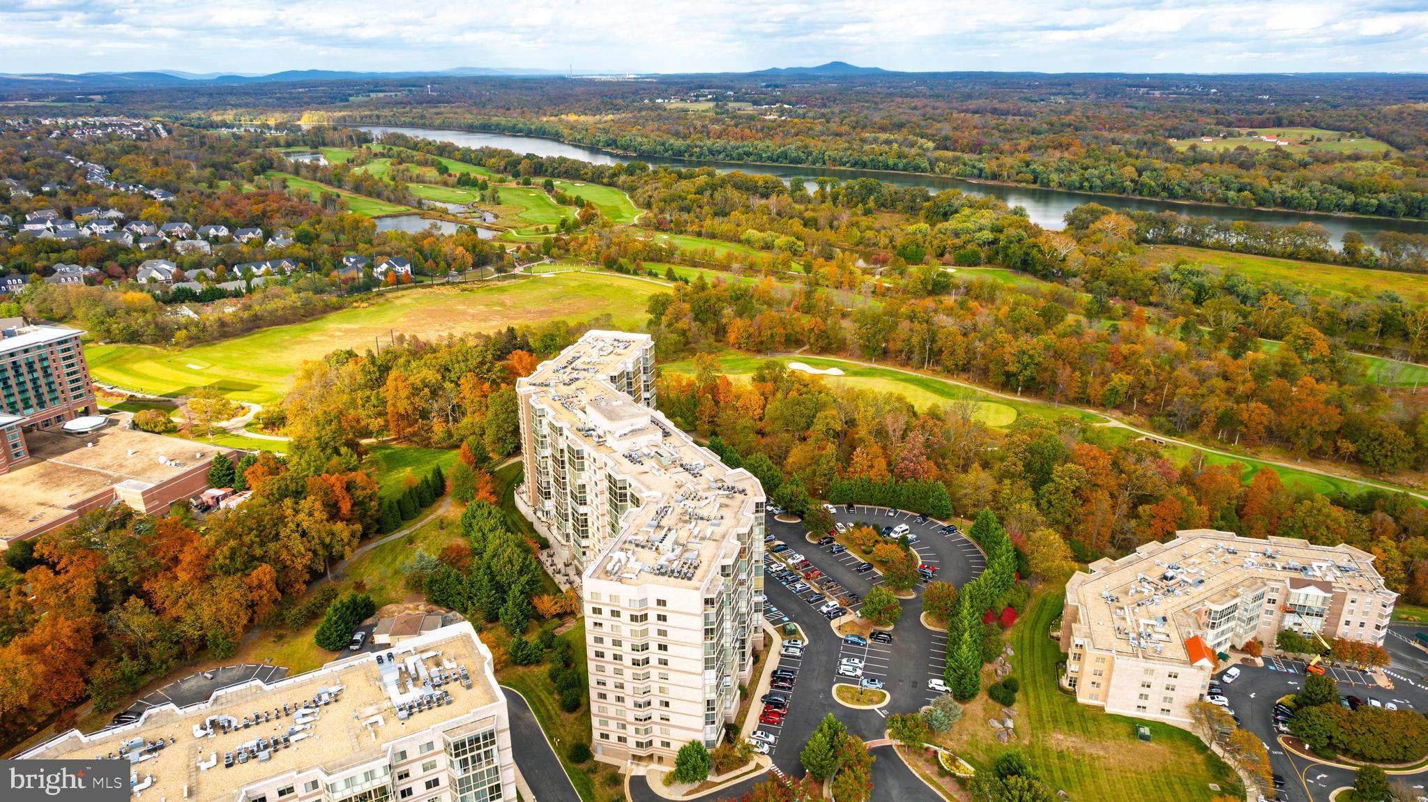 19355 Cypress Ridge Terrace, Unit 114 Leesburg, VA 20176 - Photo 40 of 42 a view of an ocean