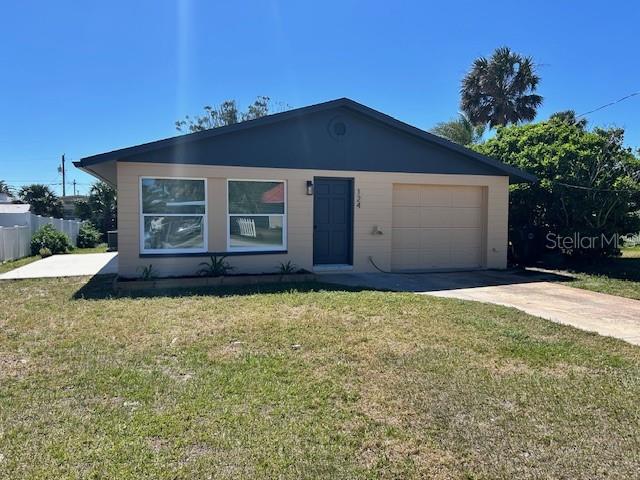 a front view of house with yard