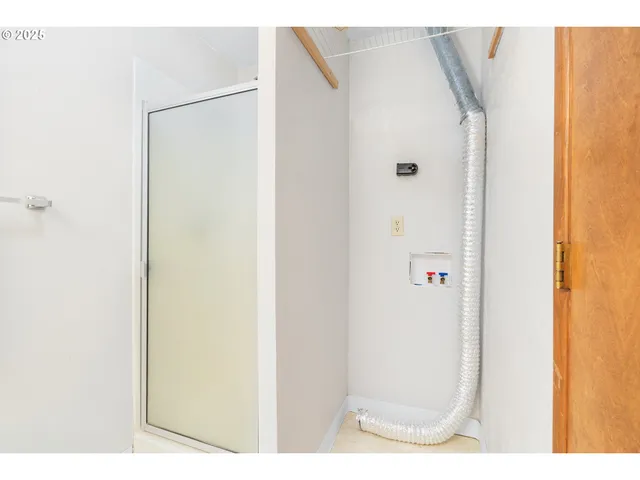 $234,000 | 650 Harlow Road, Unit 240, Springfield, OR 97477