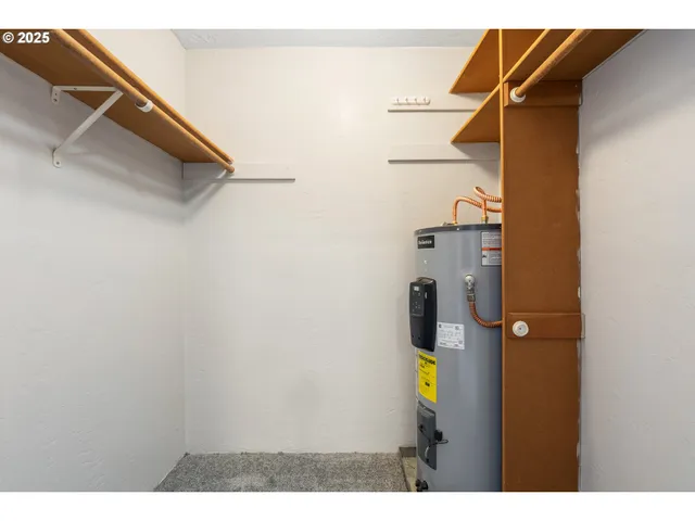 $234,000 | 650 Harlow Road, Unit 240, Springfield, OR 97477