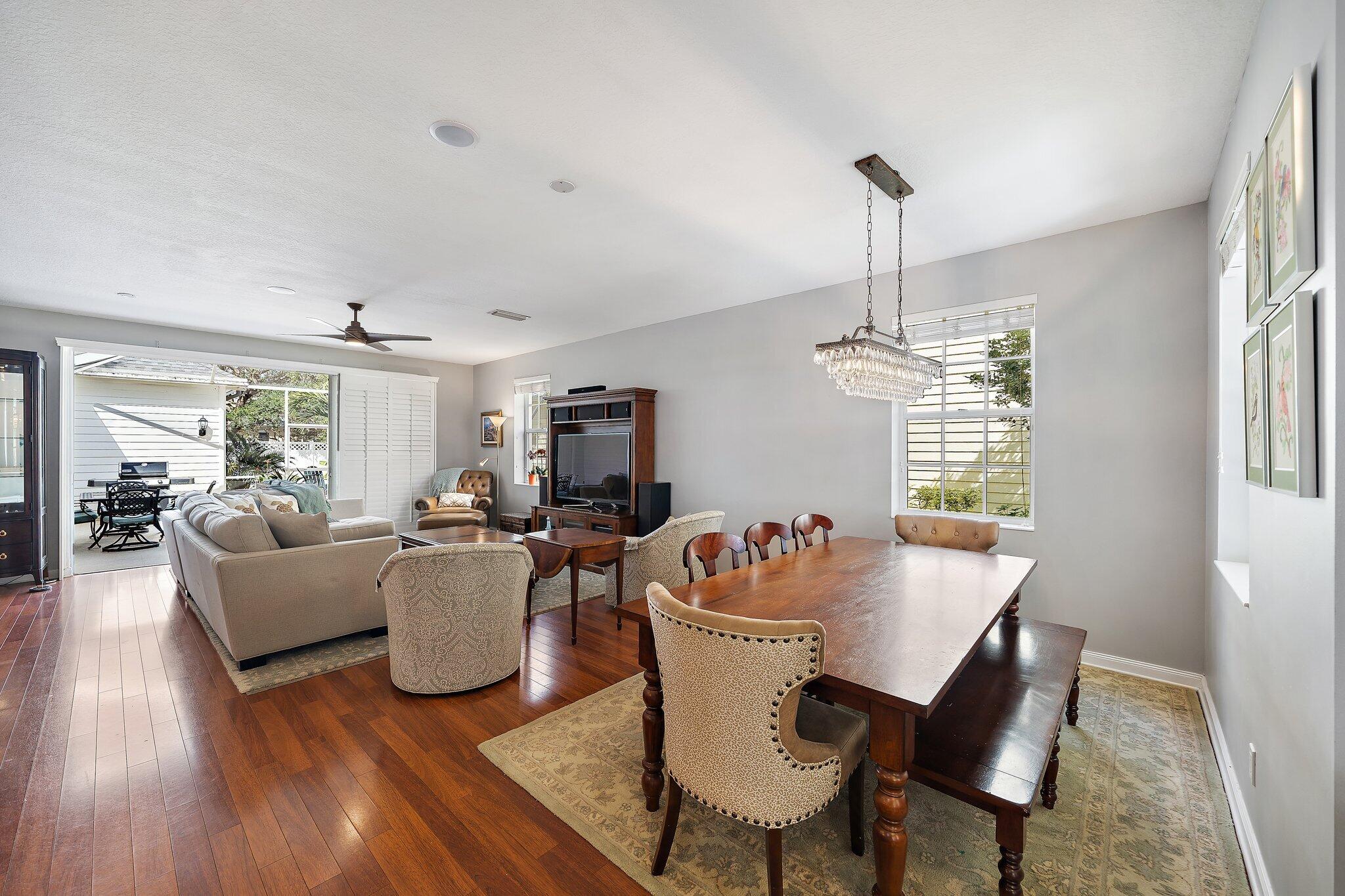 313 Barbados Drive Jupiter, FL 33458 - Photo 13 of 58 13