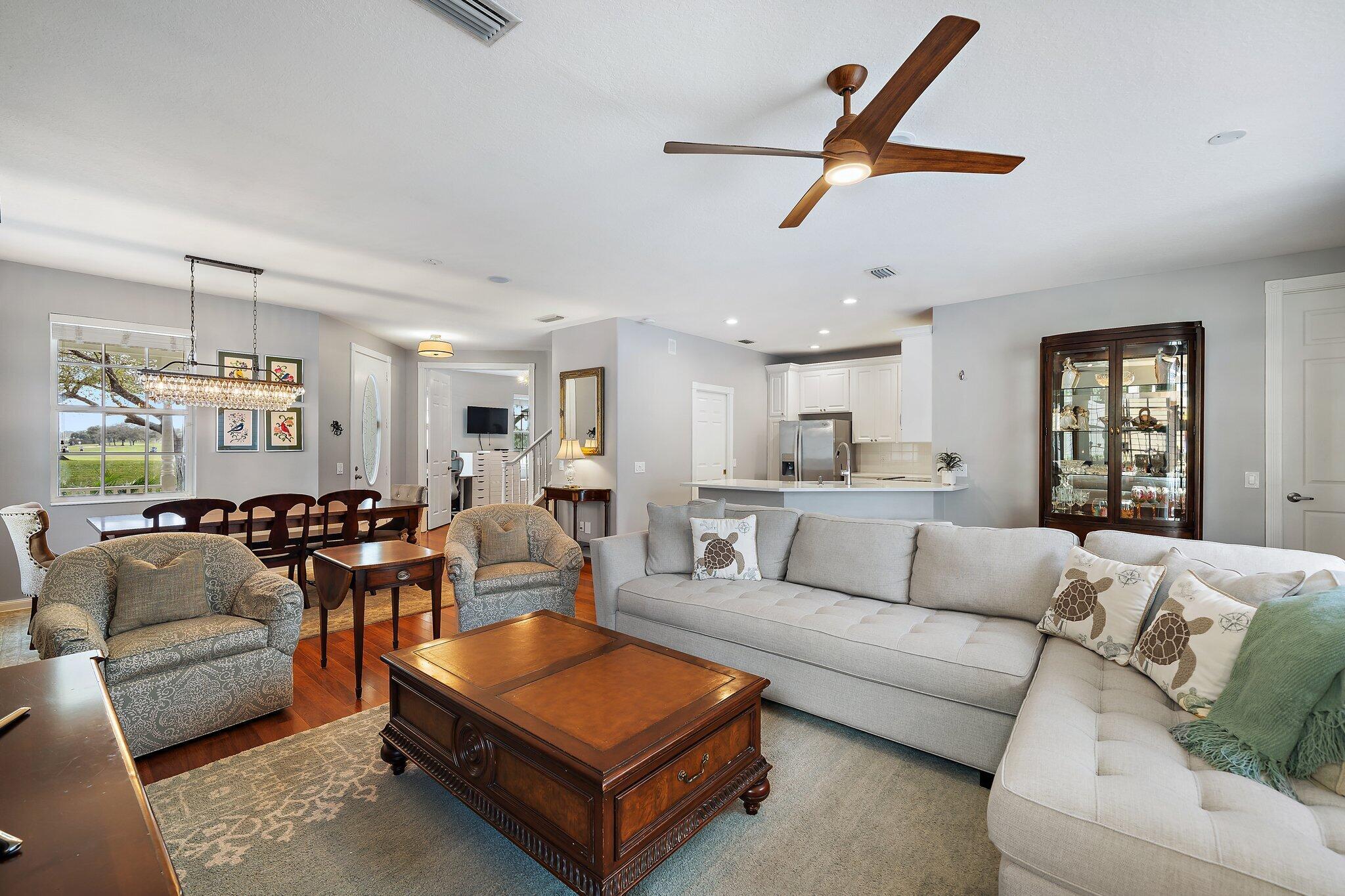 313 Barbados Drive Jupiter, FL 33458 - Photo 19 of 58 19