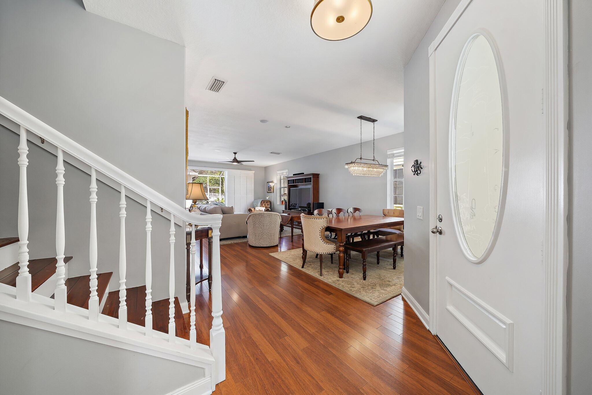 313 Barbados Drive Jupiter, FL 33458 - Photo 9 of 58 9