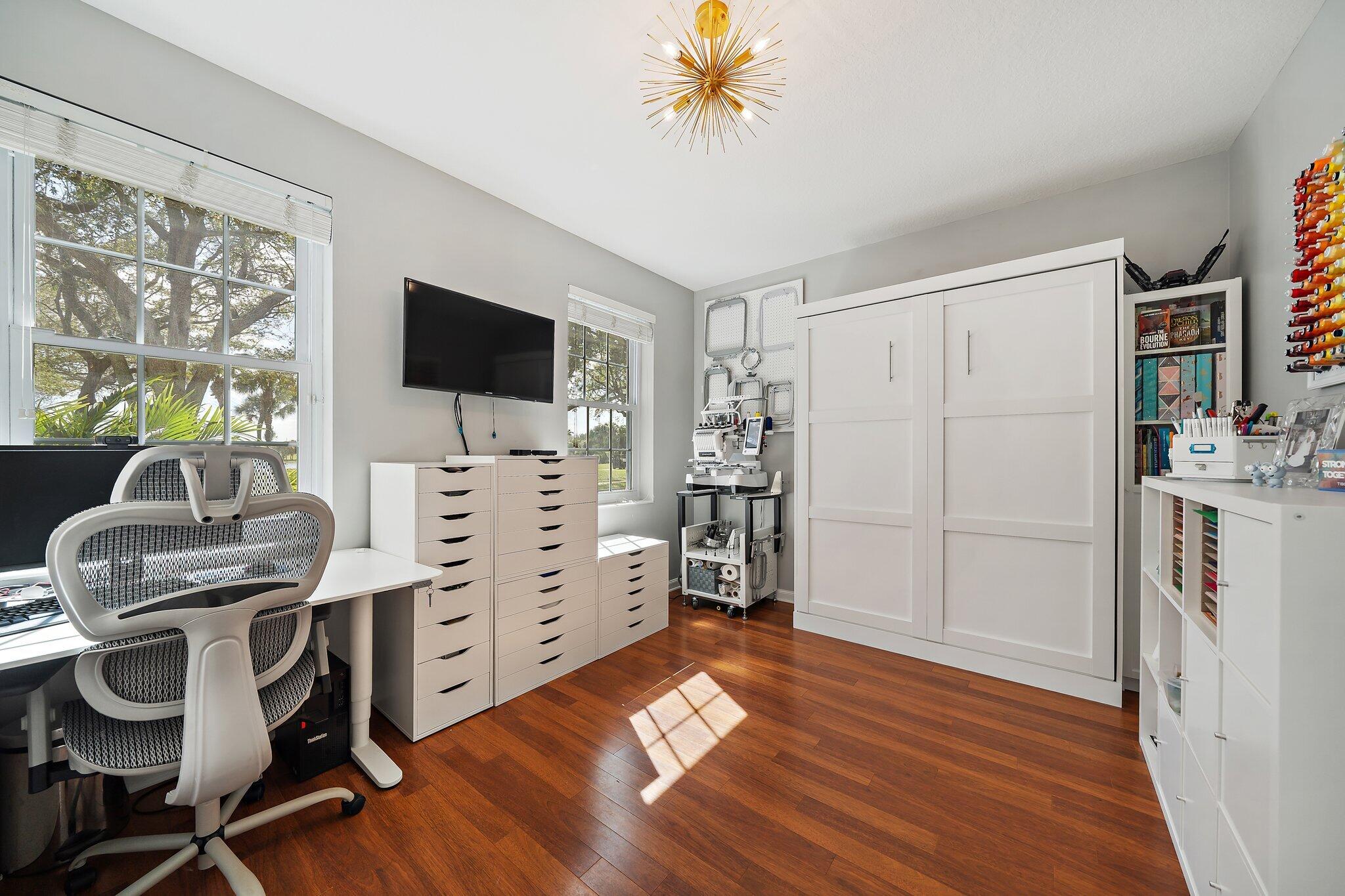 313 Barbados Drive Jupiter, FL 33458 - Photo 10 of 58 10