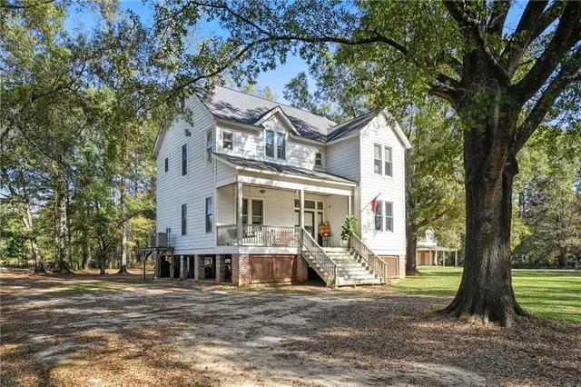 $379,900 | 26105 Dove Street, Ponchatoula, LA 70454