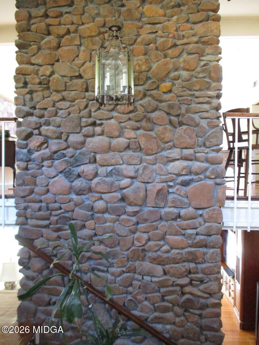1121 South Jackson Springs Road Macon, GA 31211 - Photo 4 of 29 a view of a brick wall with a sink