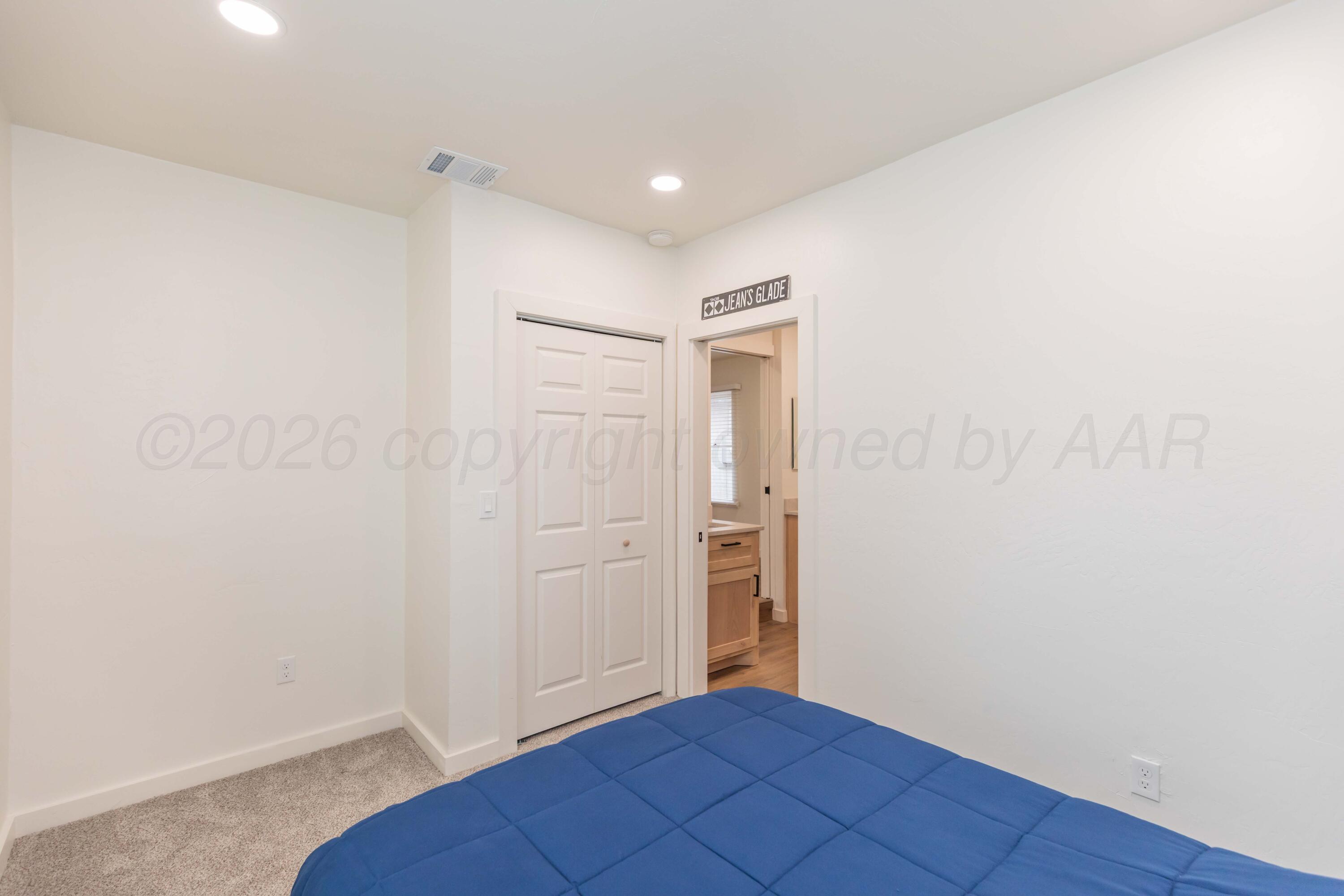 504 High Street Claude, TX 79019 - Photo 11 of 39 a view of empty room