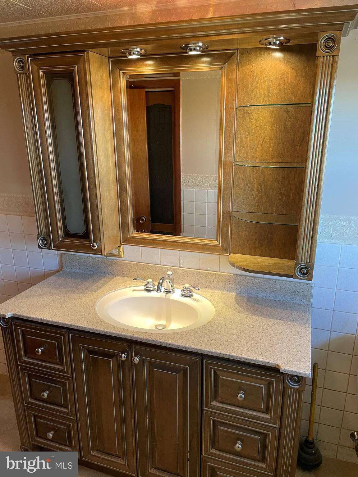 2510 Mill Road Quakertown, PA 18951 - Photo 26 of 44 Remodeled Full Bathroom