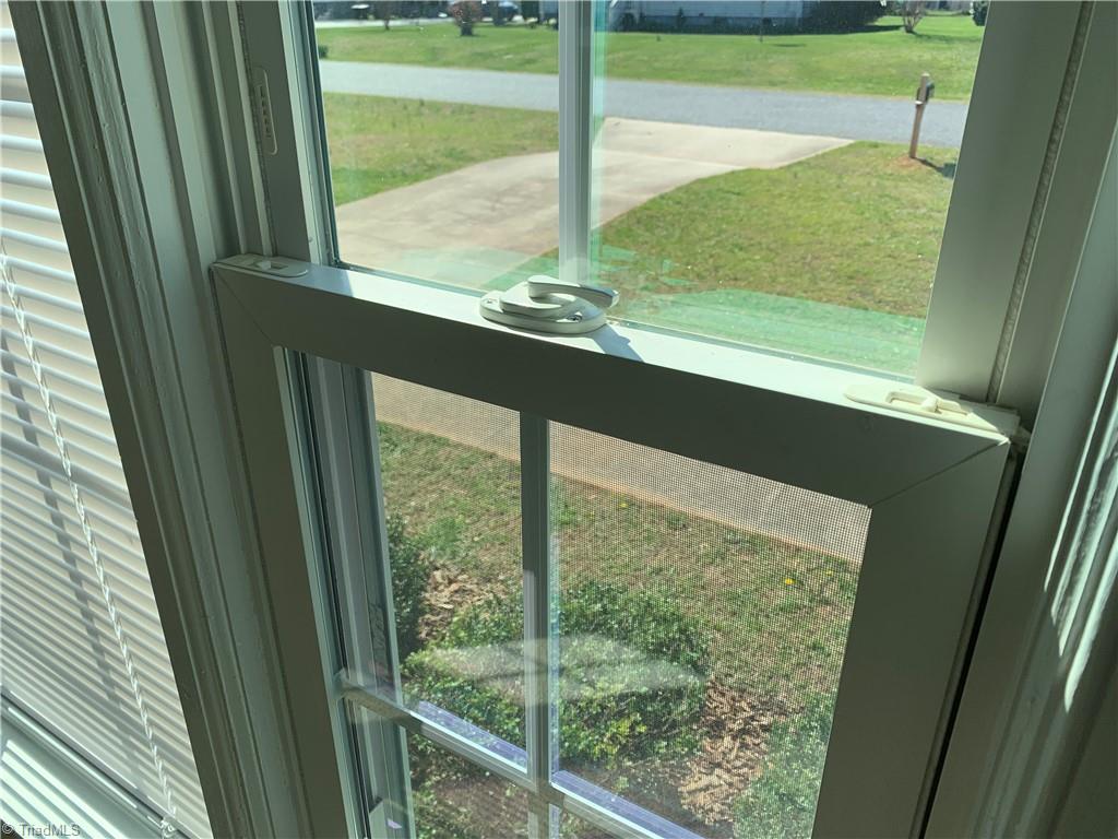 4004 Merton Road Greensboro, NC 27455 - Photo 13 of 29 Insulated windows