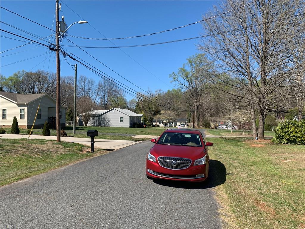 4004 Merton Road Greensboro, NC 27455 - Photo 4 of 29 Alternate Street View