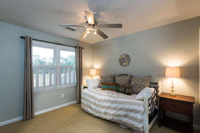 837 Detyens Road Mount Pleasant, SC 29464 - Photo 17 of 22 837 Detyens Rd Mount Pleasant-small-018-