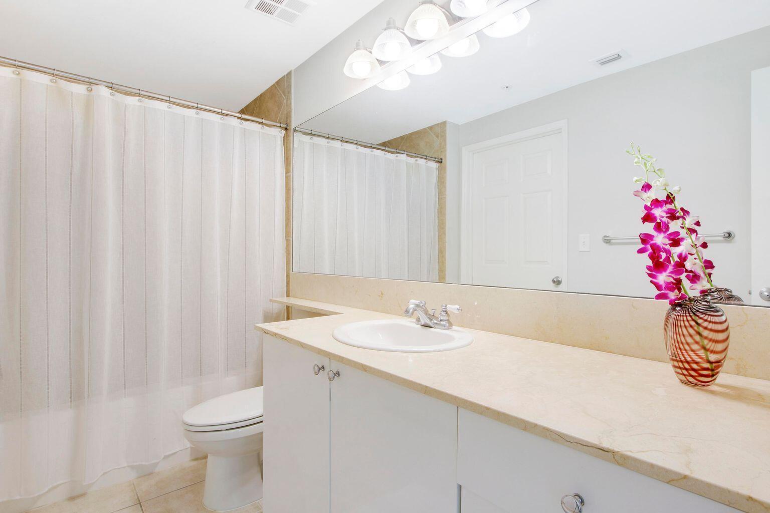 802 West Windward Way, Unit 206 Lantana, FL 33462 - Photo 13 of 25 M15