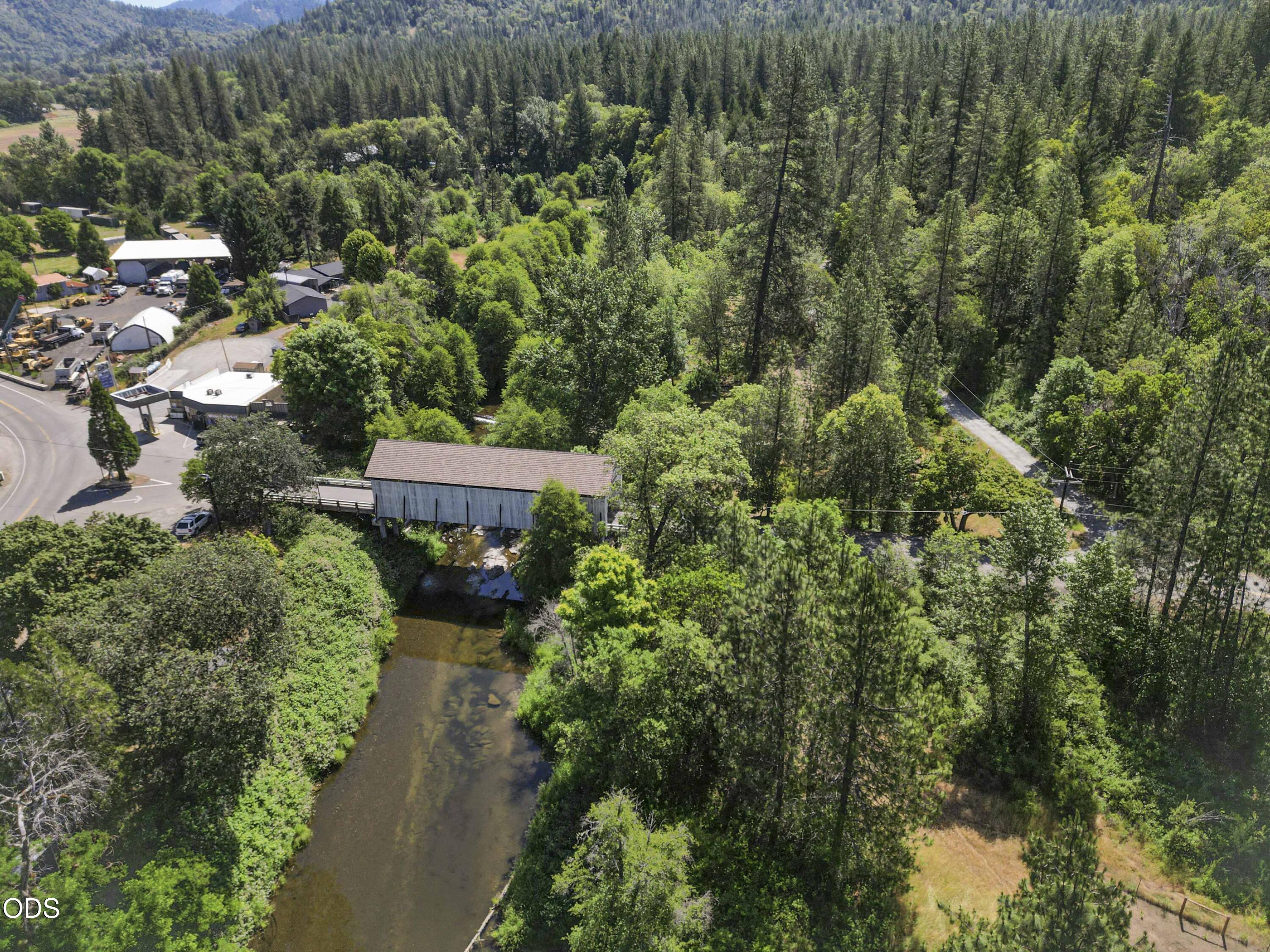 8622 East Evans Creek Road Rogue River, OR 97537 - Photo 17 of 18