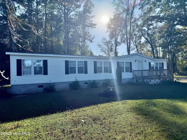 $219,500 | 930 Willis Neck Road, Vanceboro, NC 28586