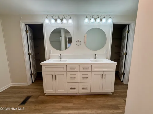 $219,500 | 930 Willis Neck Road, Vanceboro, NC 28586