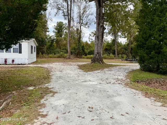 $219,500 | 930 Willis Neck Road, Vanceboro, NC 28586