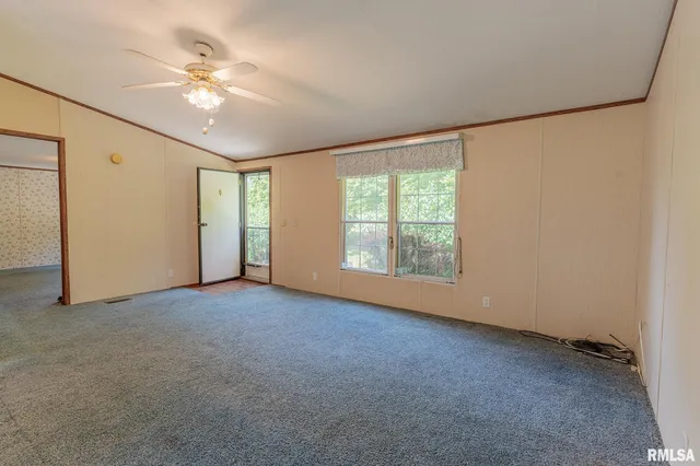 $499,000 | 15751 East Tolle Road, Mount Vernon, IL 62864